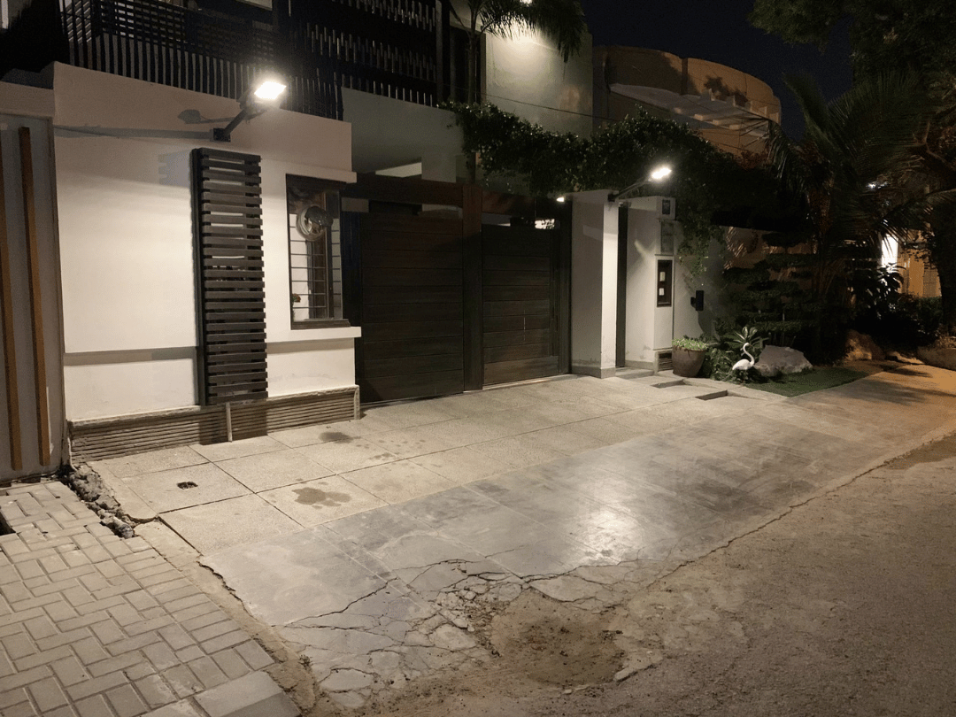 30W NKT Solar Street Light with Motion Sensor for Gate